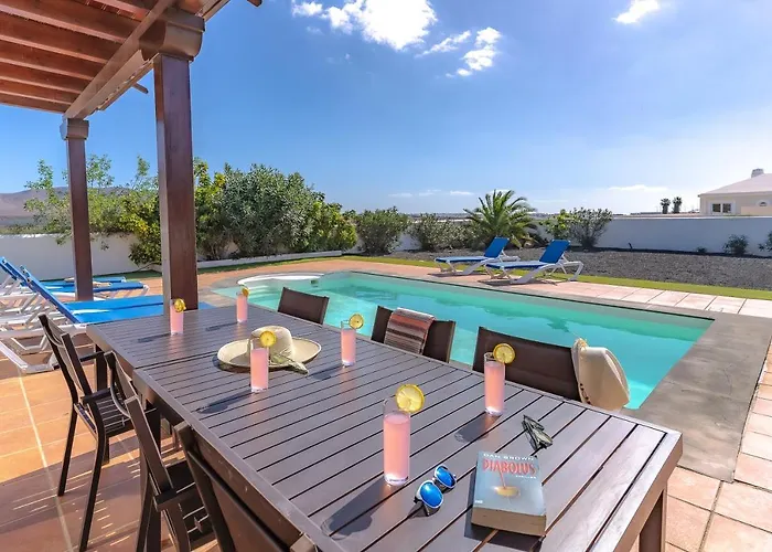 Alba Villa